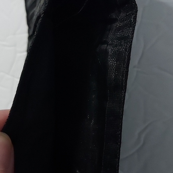 I ❤️ LONDON Embroidered Tri Fold Wallet Multicolors - Picture 8 of 9